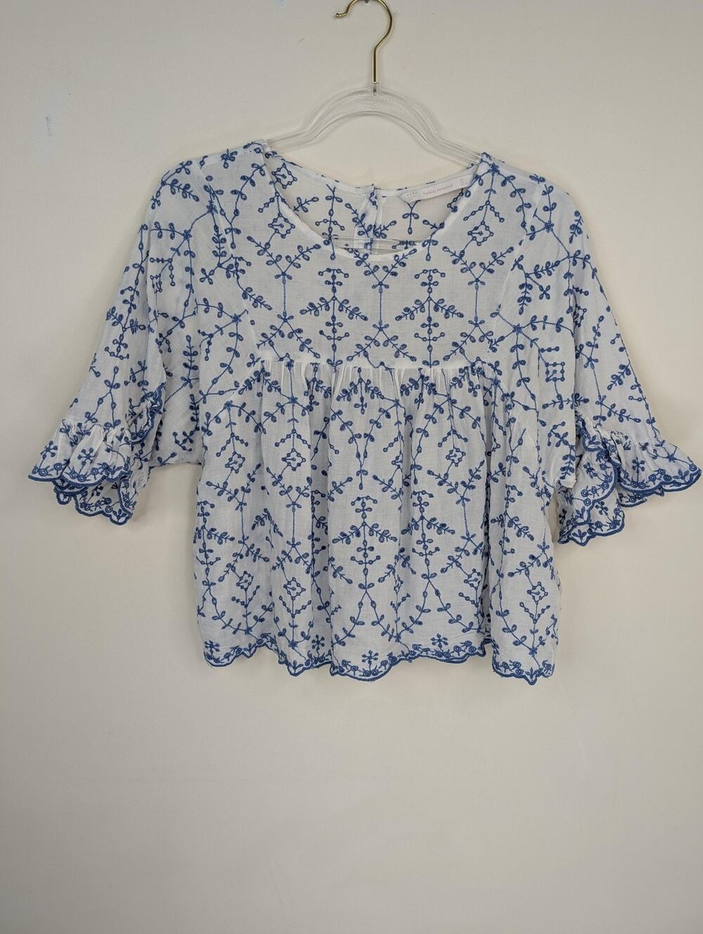 Zara Trafaluc Embroidered Blouse Womens Large White Blue Boho Cottagecore Boho